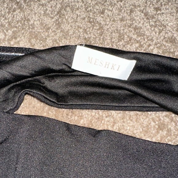 MESHKI cut out maxi dress - Picture 4 of 4